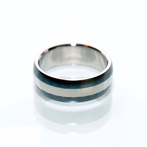 Ring aus Edelstahl