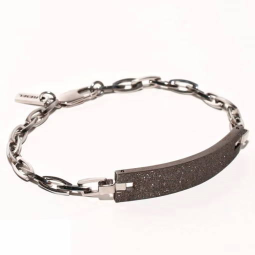 Ein Armband